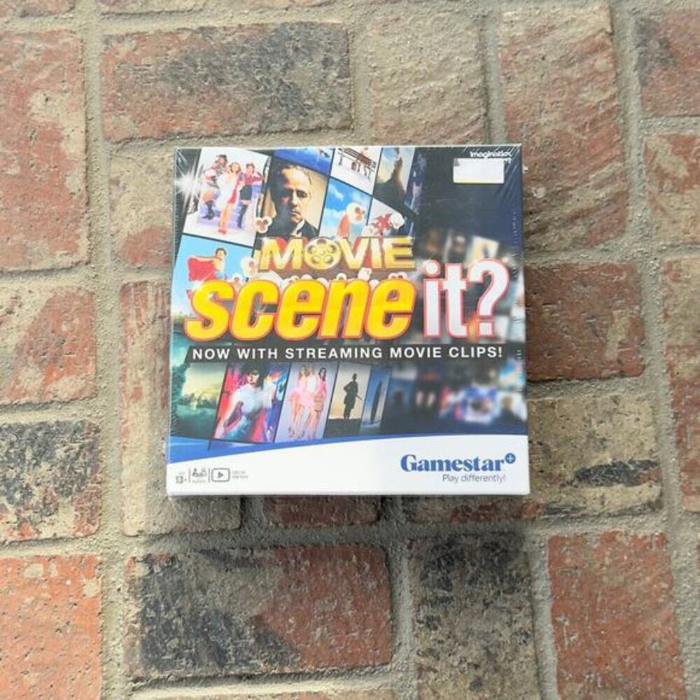 Gamestar Movie Scene It Board Game OS Blue Streaming Trivia Cinema‎ New
